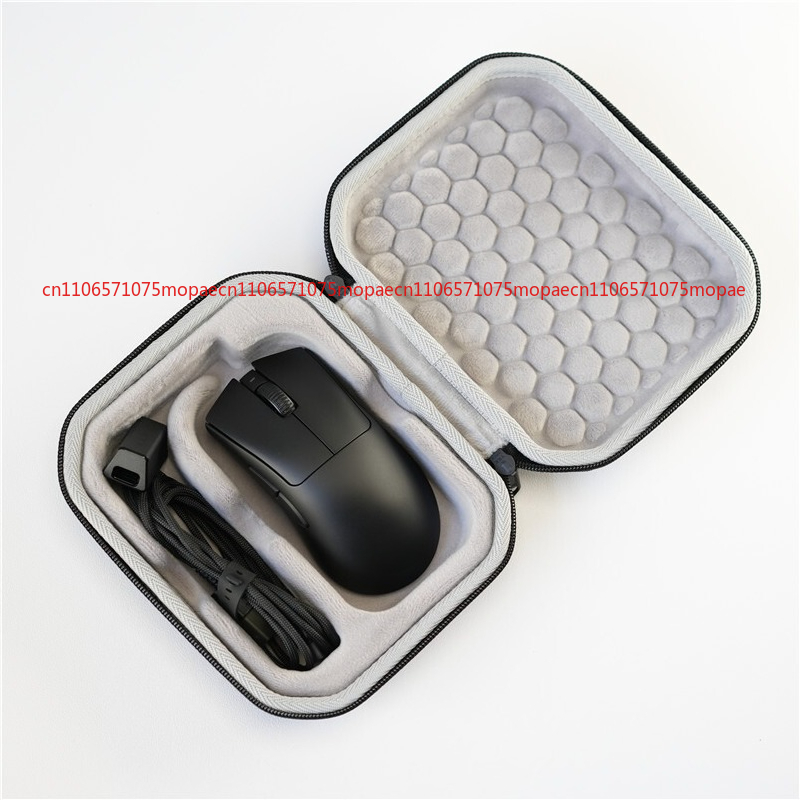 กล่องเก็บของแบบแข็งแบบพกพากล่อ - Gaming Accessories Box บทวิจารณ์และราคา